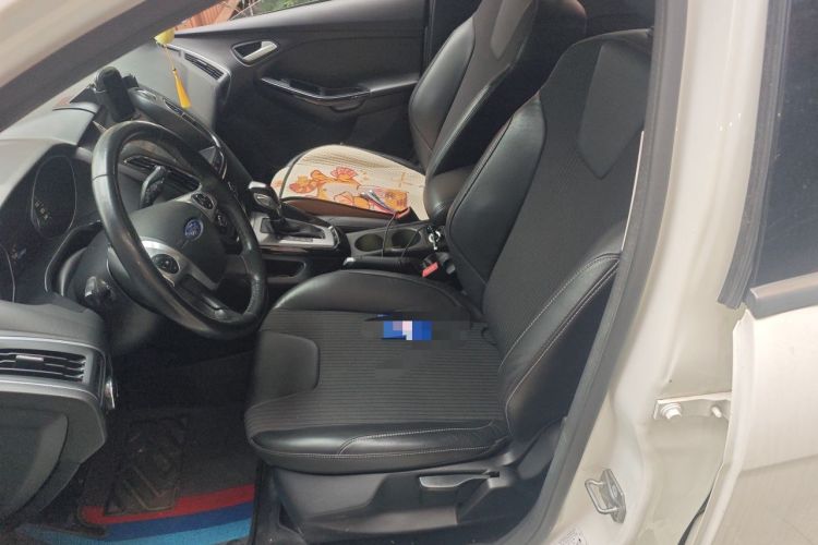 Used Ford Focus 2012 Hatchback 1.6L Automatic Fashion Edition