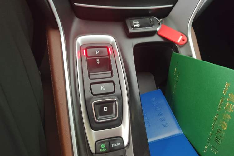 Used Honda Inspire 2022 Rui Hybrid 2.0L Jingzhi Edition
