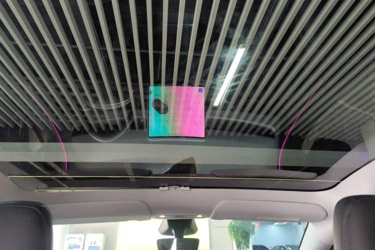 Used Tesla Model Y 2025 Rear-Wheel-Drive Version
