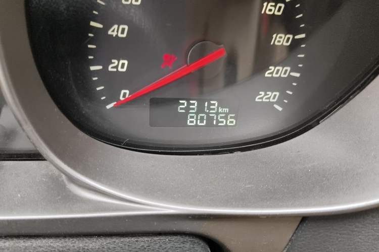 Used Haima M3 2015 1.5L Manual Standard Edition Odometer Close Up