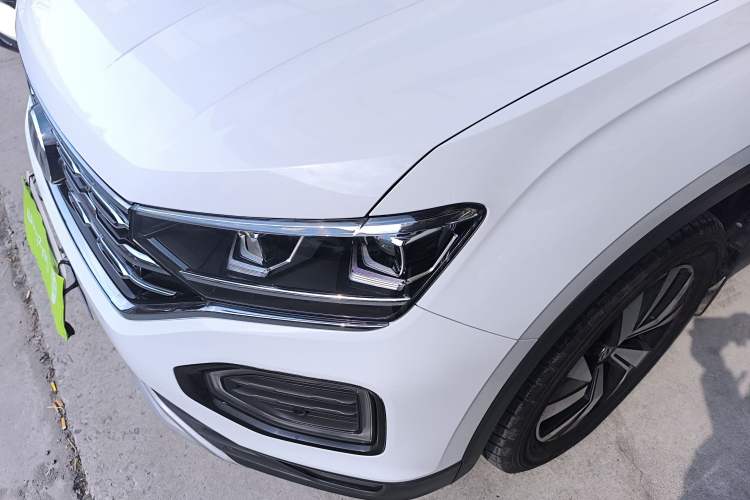 Used Volkswagen Tayron 2019 330TSI Two-Wheel-Drive Luxury Plus China VI Standard
