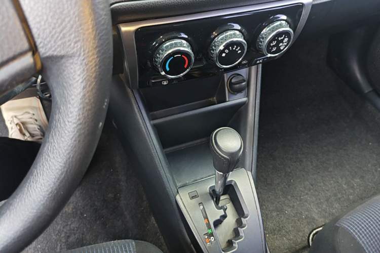 Used Toyota YARiS L Zhi Xiang 2017 1.5E CVT Dynamic Edition
