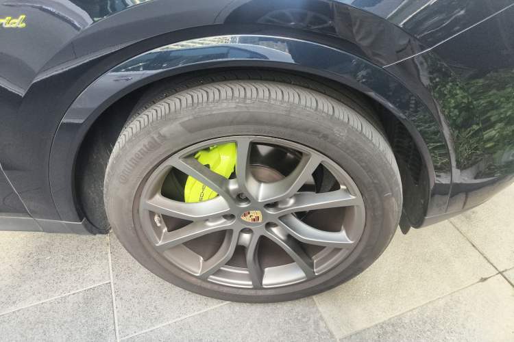 Used Porsche Cayenne E-Hybrid 2023 Cayenne E-Hybrid 2.0T Platinum Edition