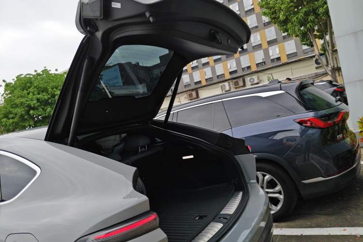 Used Nio EC6 2023 75 kWh
