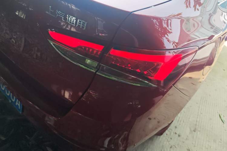 Used Buick GT 2018 15T Dual-Clutch Elite Model China V Standard
