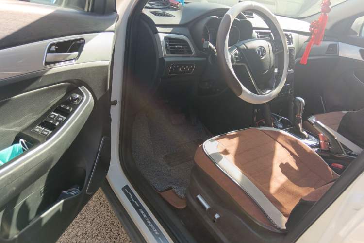 Used BAIC Senova X55 2016 1.5T CVT Luxury Edition
