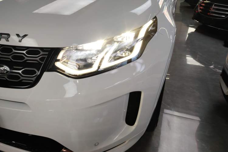 Used Land Rover Discovery Sport New Energy 2022 Facelifted P300e Plug-in Hybrid Electric Version