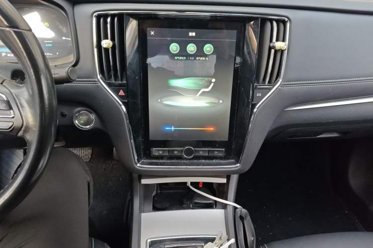 Used Roewe i6 New Energy 2017 45T Hybrid Connect & Smart Enjoyment Edition