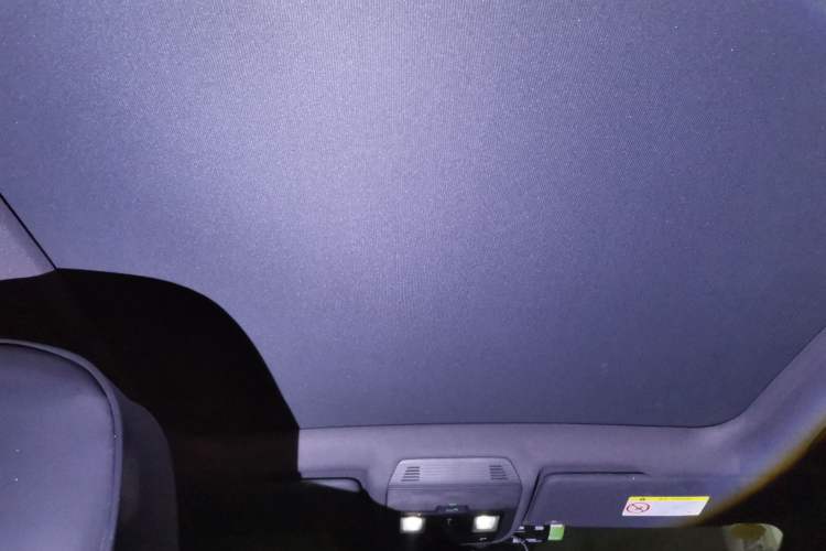 Used Volkswagen ID.4 CROZZ 2022 Long-Range Lite PRO Edition Headliner