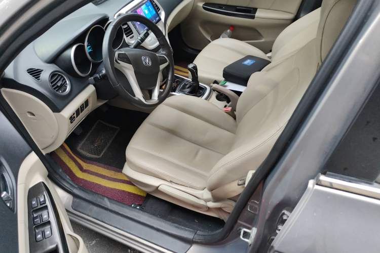 Used CHANGAN Eado 2014 1.6L Manual Luxury Model
