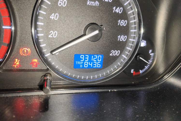 Used BAIC Weiwang M20 2013 1.5L Power Type BJ415A Odometer Close Up