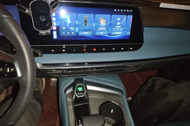 Used MG 7 2023 1.5T DCT Luxurious Supreme Edition
