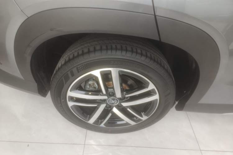 Used BYD Song L DM-i 2025 Intelligent Driving Version 112 km Beyond-Range Type
