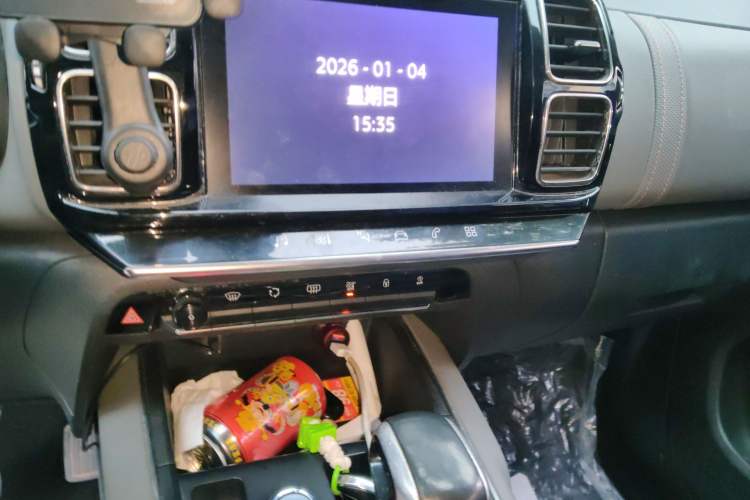 Used Citroen C5 AIRCROSS 2017 350THP Fashion Edition Audio And AC Panel