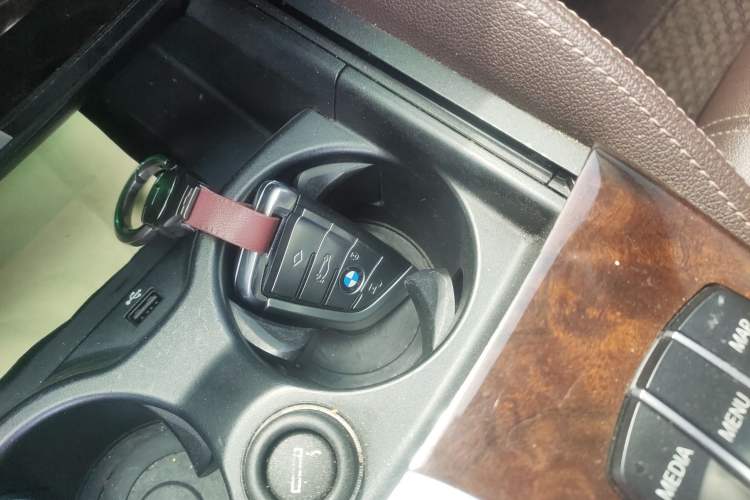 Used BMW 5 Series 2019 525Li Luxury Package
