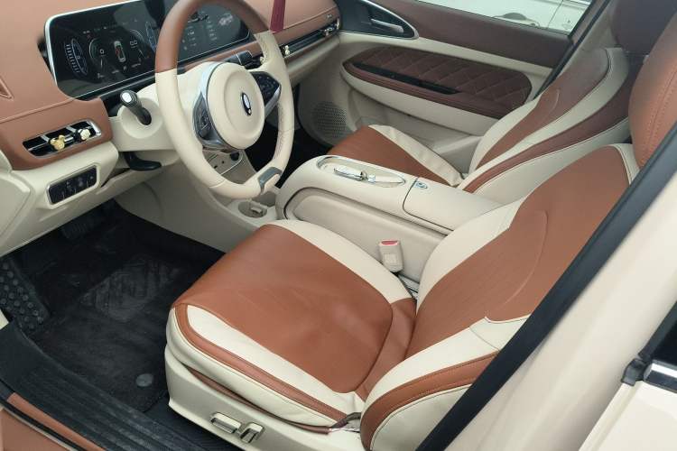 Used ORA Good Cat 2023 401 km Standard Range Luxury Version Ternary Lithium
