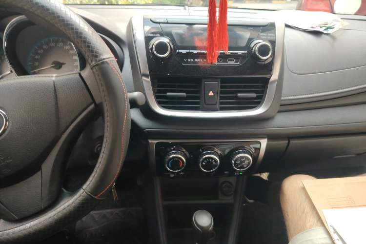 Used Toyota YARiS L Zhi Xiang 2019 1.5E CVT Dynamic Edition China VI compliant Audio And AC Panel