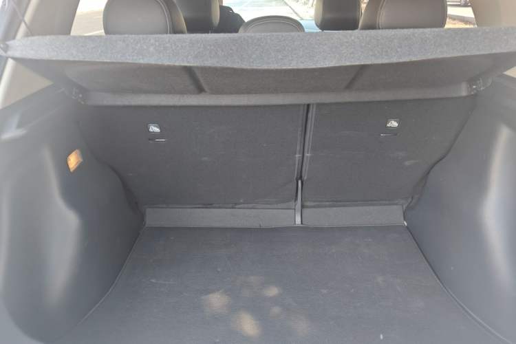 Used Nissan Tiida 2016 1.6L CVT Smart Drive Edition