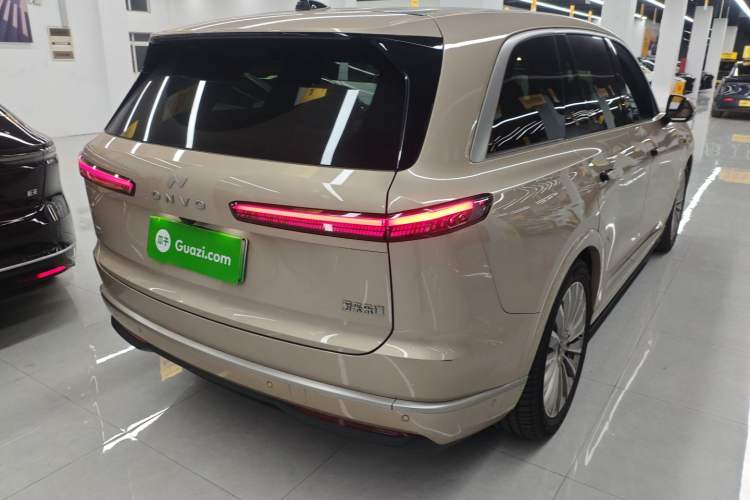 Used ONVO Luxeed L90 2025 Model—Max Six-Seater Version