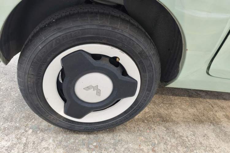 Used Wuling Hongguang MINIEV 2022 Macaron Premium Model – Lithium Iron Phosphate