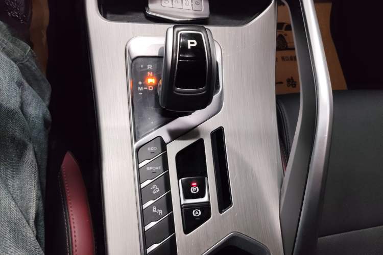 Used Geely Auto Coolray 2020 PRO 260T DCT Knight
