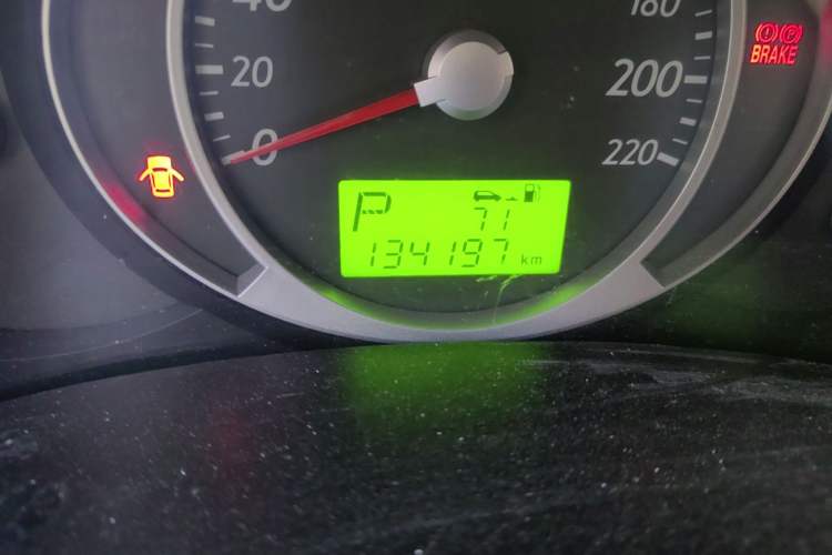 Used Hyundai Tucson 2009 2.0L Automatic Two-Wheel Drive with Sunroof
