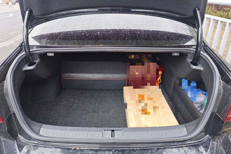 Used Volkswagen Magotan 2023 2 Million Units Commemorative Edition 330TSI DSG Luxury Version
