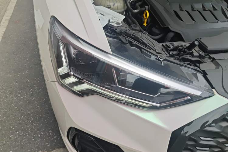 Used Audi Q3 Sportback 2022 40 TFSI Fashion Model Right Front Headlight