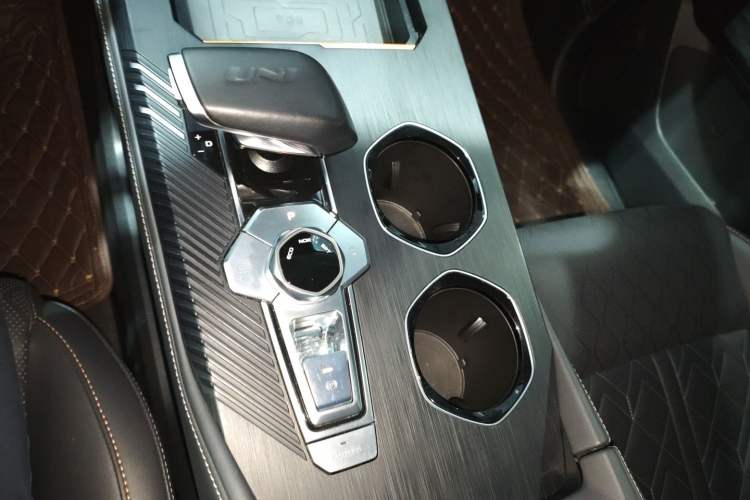 Used Changan UNI-K 2021 2.0T Prestige Edition
