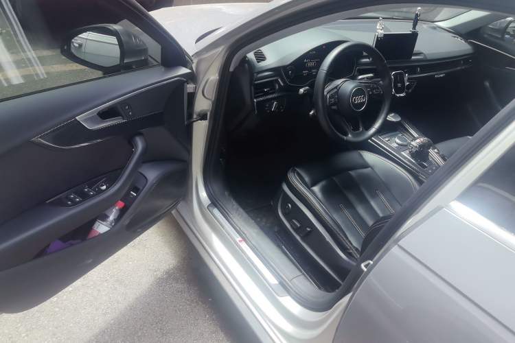 Used Audi A4L 2017 45 TFSI quattro Sport Edition Driver Seat