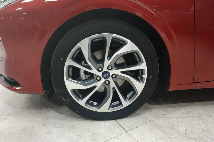 Used Ford Mondeo 2025 2.0T EcoBoost Ultimate Edition
