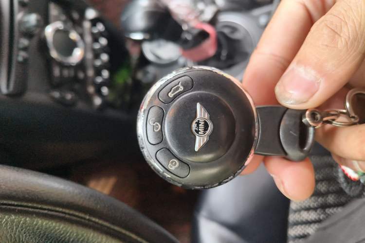 Used MINI Coupe 2012 1.6L COOPER Vehicle Key