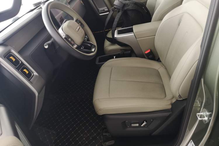 Used iCAR V23 2025 401 Two-Wheel Drive Advanced Edition
