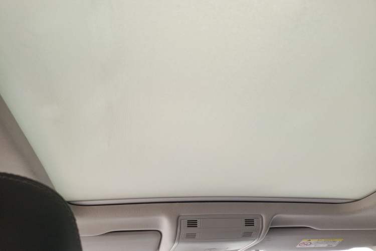 Used Volkswagen Tayron GTE Plug-in Hybrid 2020 1.4T Luxury Model Headliner