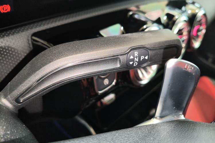 Used Mercedes-Benz A AMG 2022 AMG A 35 4MATIC Gear Lever