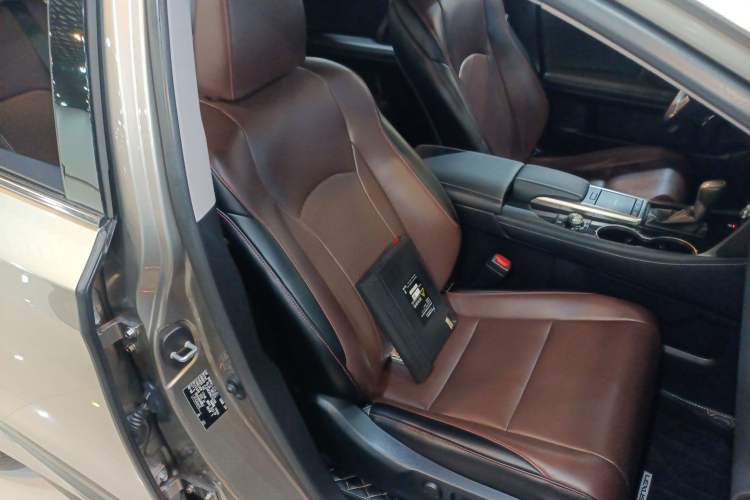 Used Lexus RX 2020 Revised Version 300 Two-Wheel Drive Elite Edition