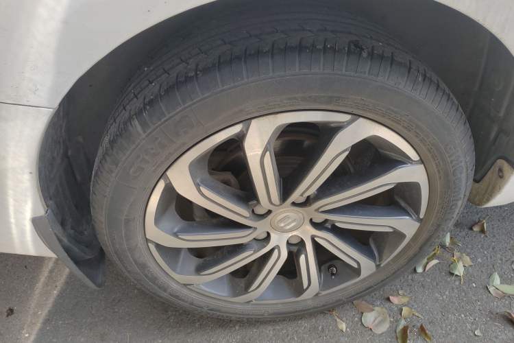 Used Geely Auto Emgrand GL 2021 UP 1.4T CVT Luxury Edition