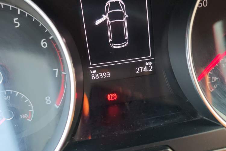 Used Volkswagen Golf 2015 1.6L Automatic Comfort Model
