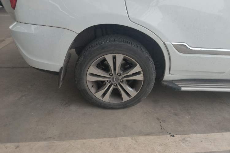 Used Chery Tiggo 3 2015 1.6L CVT ZhiShang Commemorative Edition
