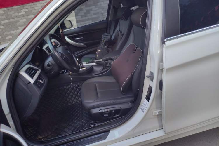 Used BMW 3 Series 2015 320Li Fashion Model
