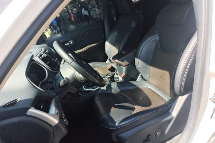 Used Jeep Cherokee 2017 2.0L Superior Edition