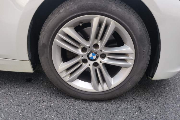 Used BMW 3 Series 2017 320Li Fashion Model
