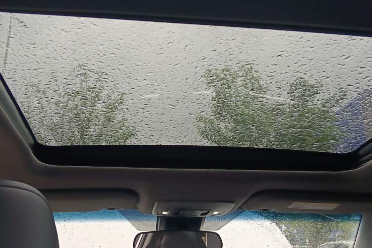 Used Toyota Camry 2018 2.5G Luxury Edition Headliner