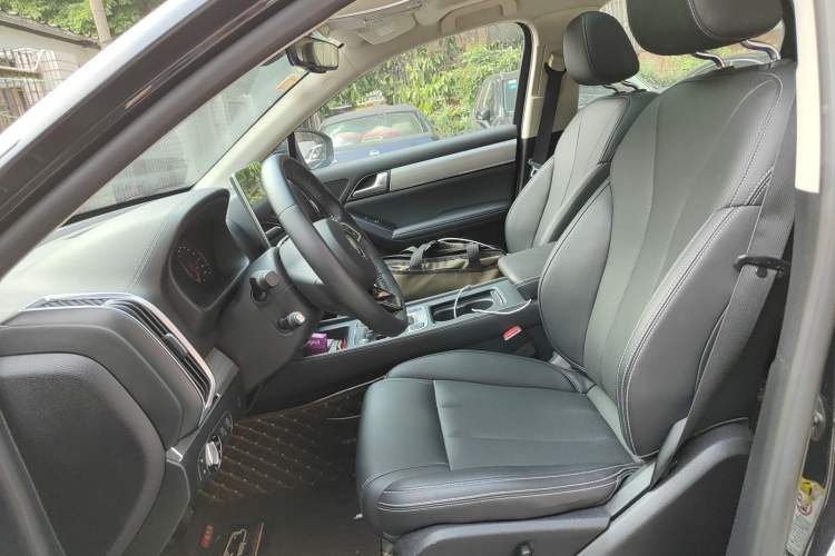 Used BYD Tang 2018 2.0T Automatic Smart Connect Prestige 7-Seater China V Standard Left Front Seat