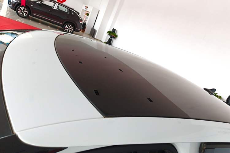 Used Volkswagen ID.UNYX 2024 Pro Long-Range Version Roof