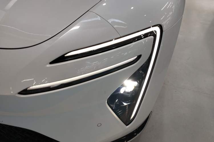 Used Avatr 06 2025 Max Extended-Range Edition