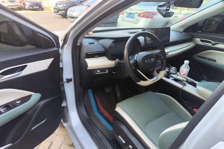 Used Geely Auto Emgrand L HiP 2022 1.5TD-DHT Pro 100KM Super Swift