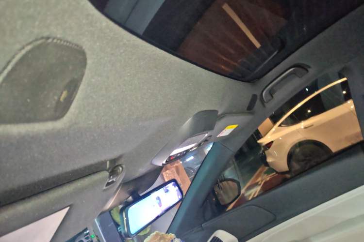 Used XPeng G6 2023 755 Ultra-Long Range Max Headliner