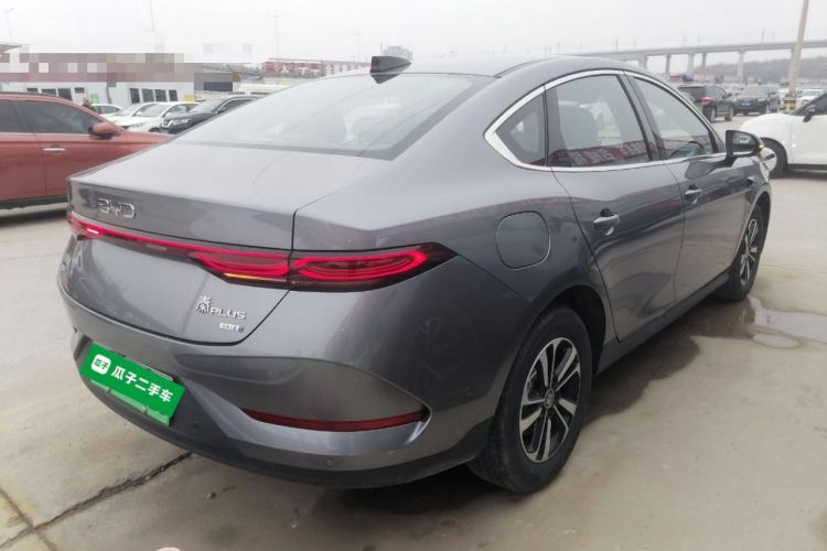 Used BYD Qin PLUS 2025 DM-i Smart Drive 120KM Superior Model
