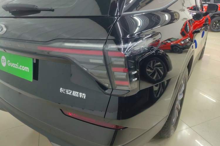 Used Ford Edge 2025 Ford Explorer L 2.0T EcoBoost Two-Wheel Drive 7-Seater Fashion Edition